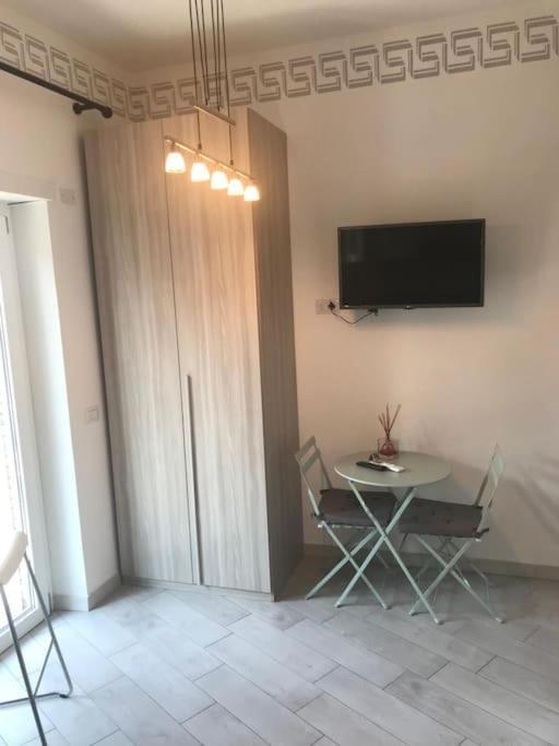 Premium Apartment With Parking Ciampino Kültér fotó